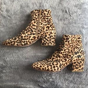 Steve Madden Leopard Print Kristina Boots, size 10